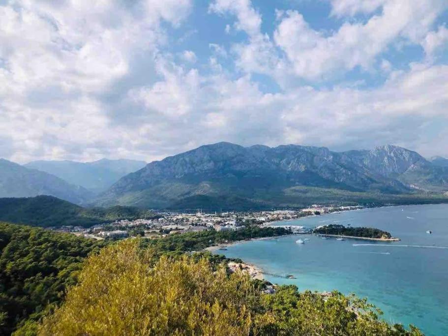 Maleyna Kemer