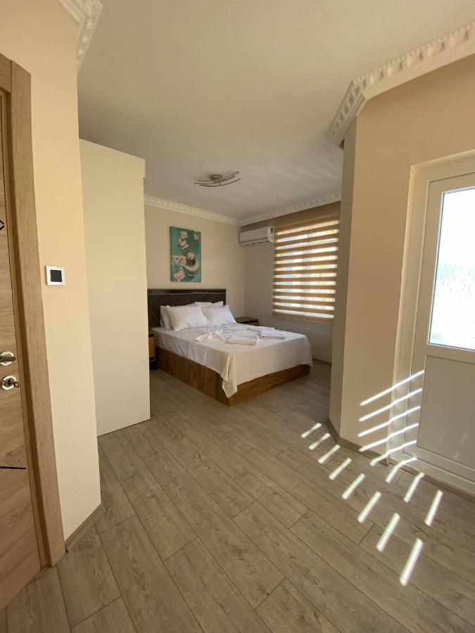 Maleyna Apartment