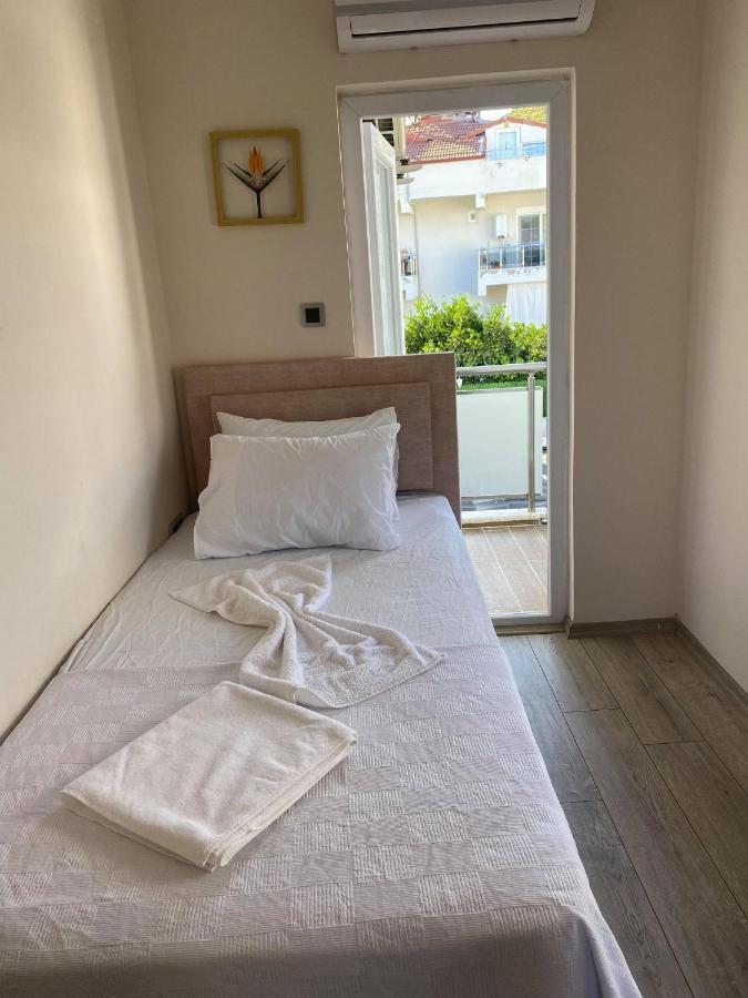 Maleyna Kemer